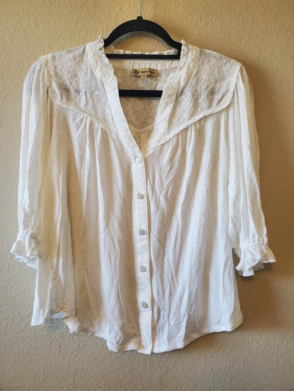 Democracy White Embroidered Button Down Blouse